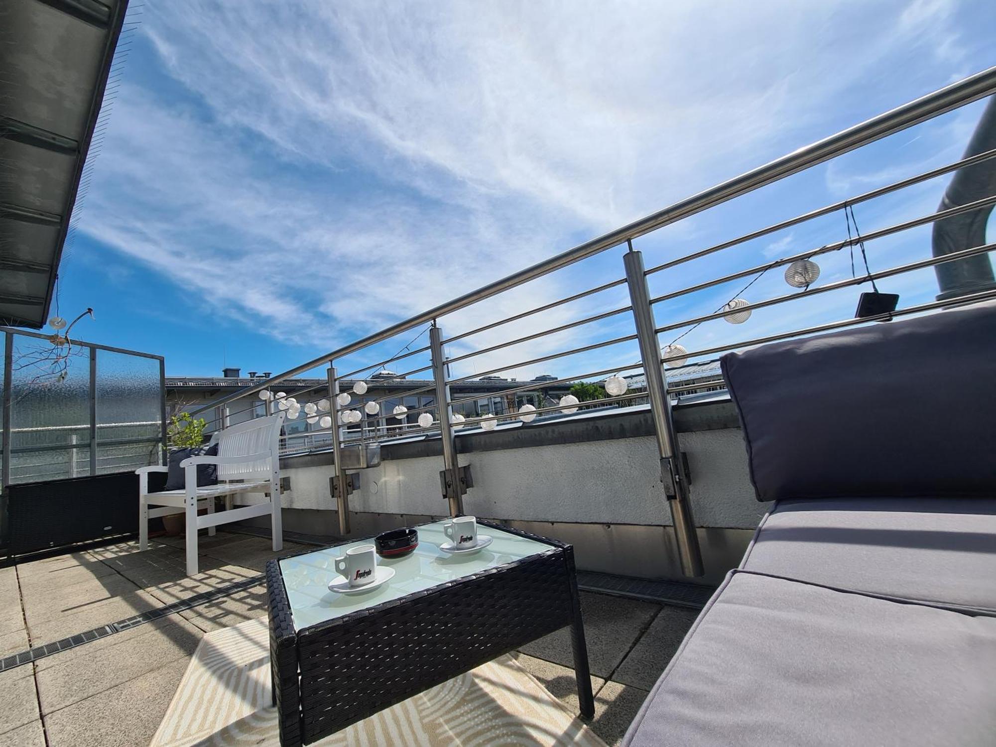 Ridler Theresienwiese, Parking & Rooftop Terraces 2 Room Munique Exterior foto